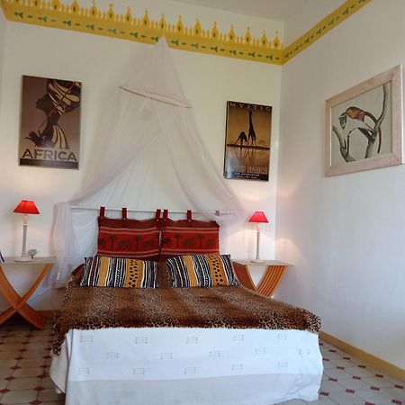 La Bastide De Boisset Bed & Breakfast Argilliers Ngoại thất bức ảnh