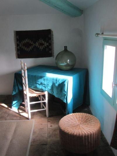 La Bastide De Boisset Bed & Breakfast Argilliers Ngoại thất bức ảnh